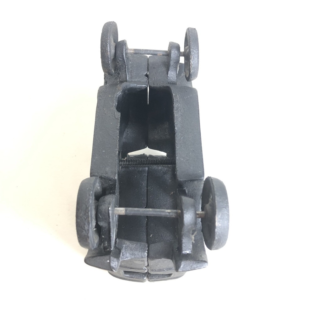 Vintage Antique Cast Iron Model T Ford Sedan Toy Car Collectible - Picture 5 of 5